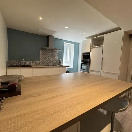 Daire Charmant Appartement Gramat *